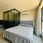 Flat Proximo A Praia. Gbs 328