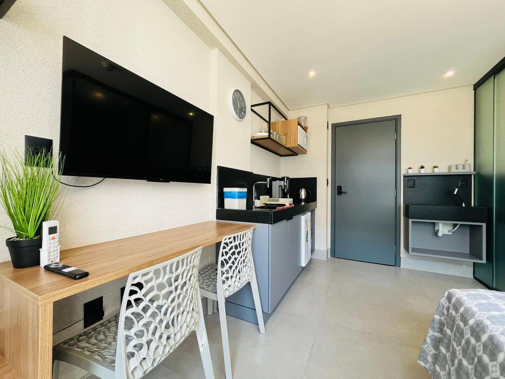 Flat Proximo A Praia. Gbs 328 *